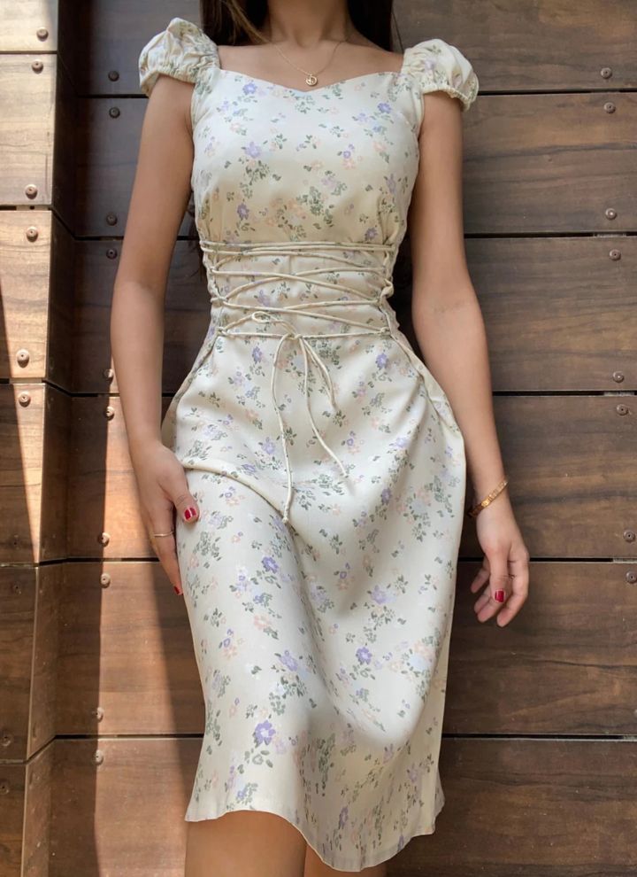Contouraa Darla Lace-Up Floral Dress – Effortless Romantic Charm